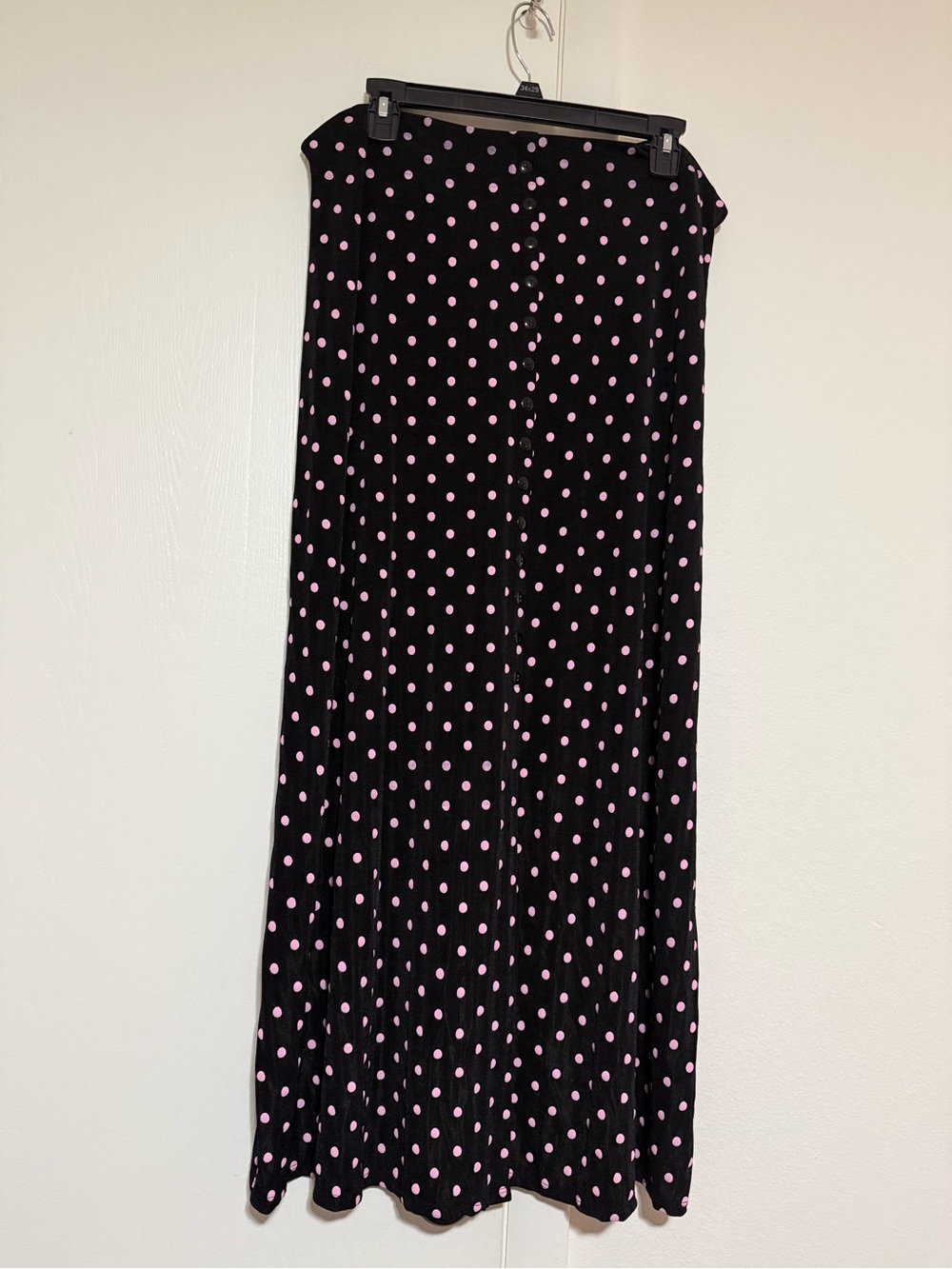 Women’s polka dot skirt in pink and black - L